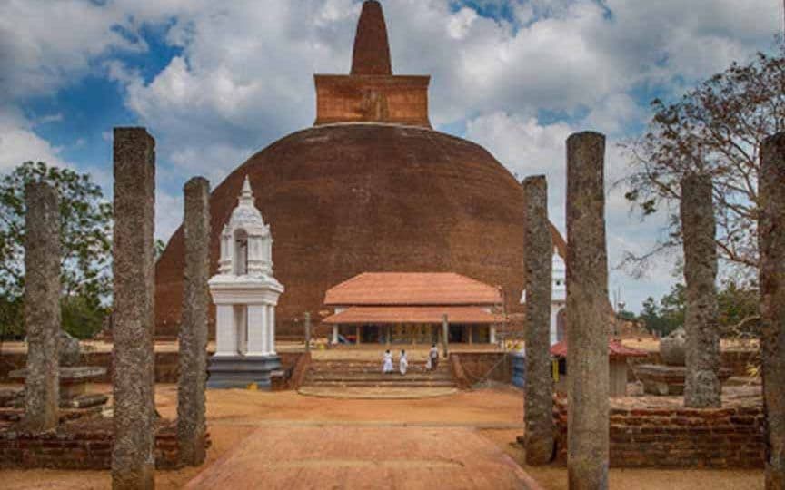 Ancient Anuradhapura: Guided Cycling Tour Through History